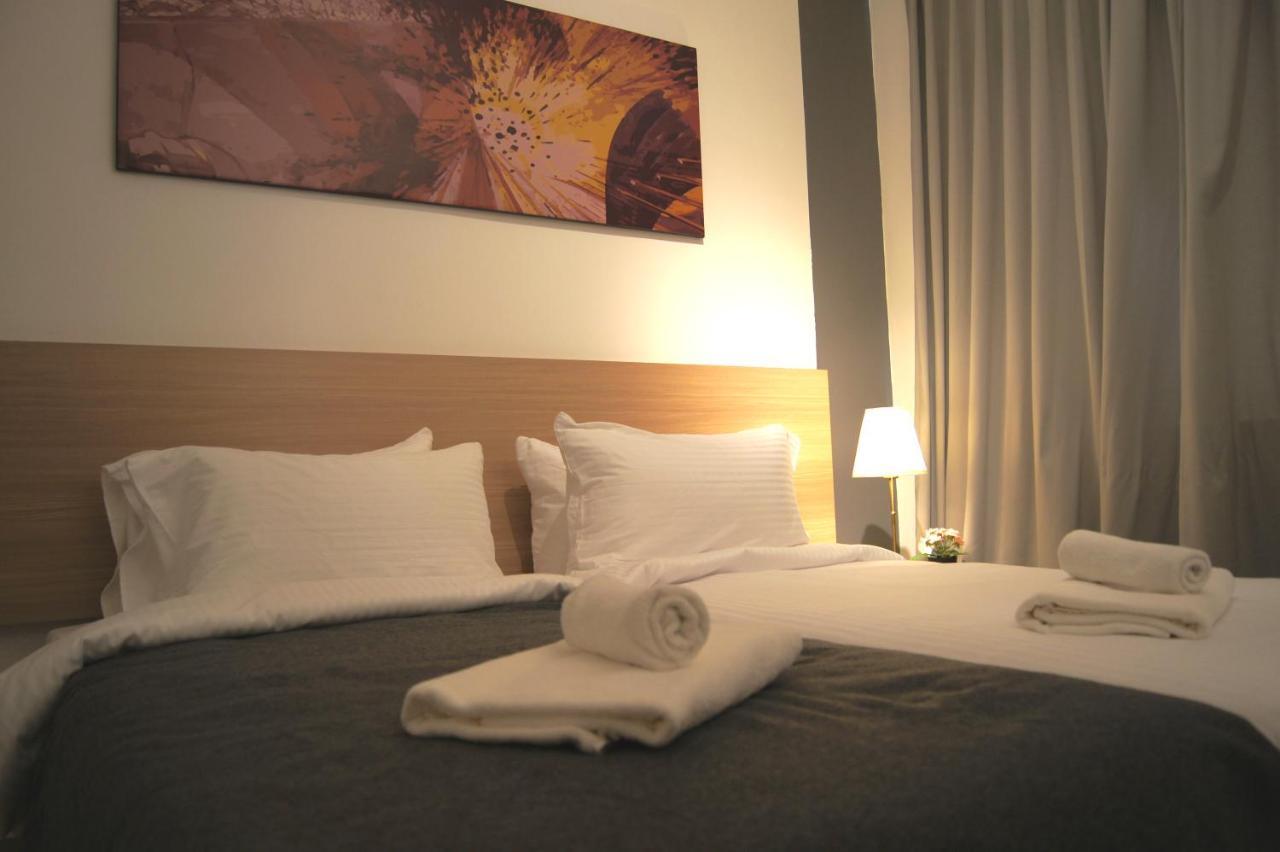 Twin Galaxy Suites By Iconic Bliss Johor Bahru Exterior foto